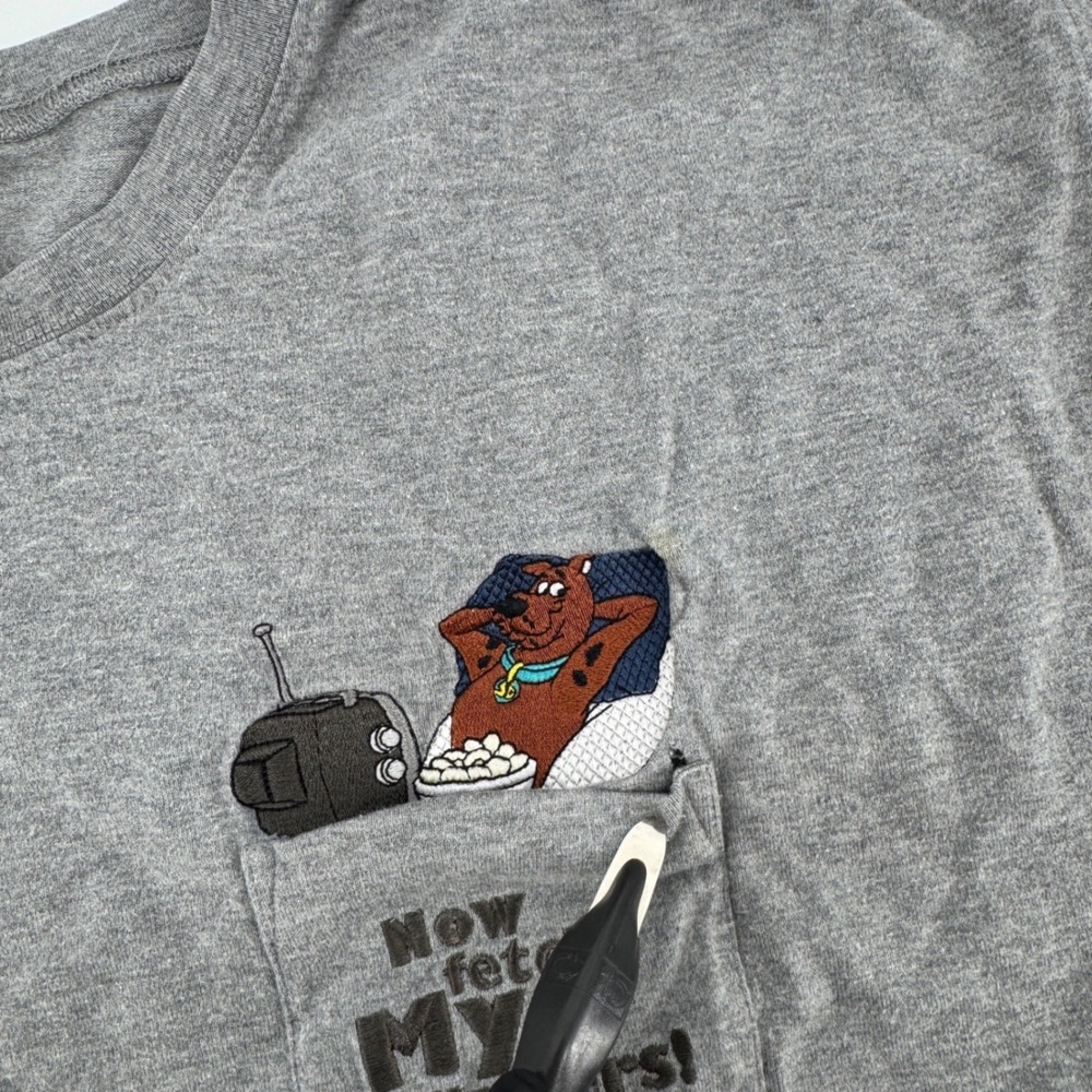 Vintage Warner Bros Studio Store Scooby Doo Pocket T-Shirt Gray XXL Y2K READ - Picture 4 of 8